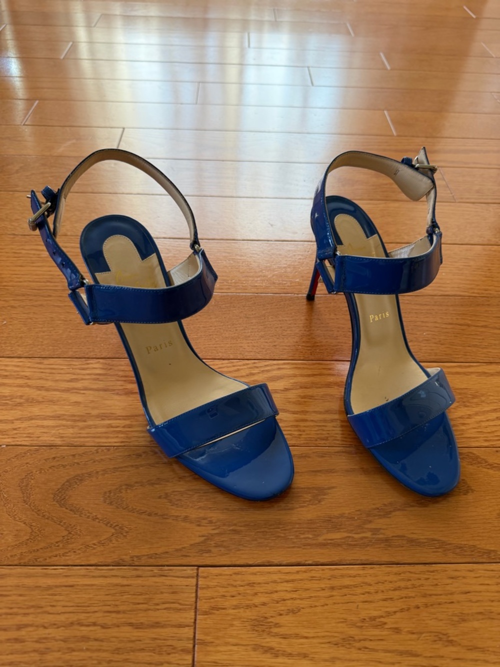 Christian Louboutin Patent Sova Heel 85 Sandals 💙💙💙